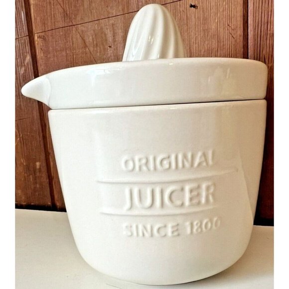 Mason Cash Other - Mason Cash Original Juicer Since 1800 Juicer & Storage Canister